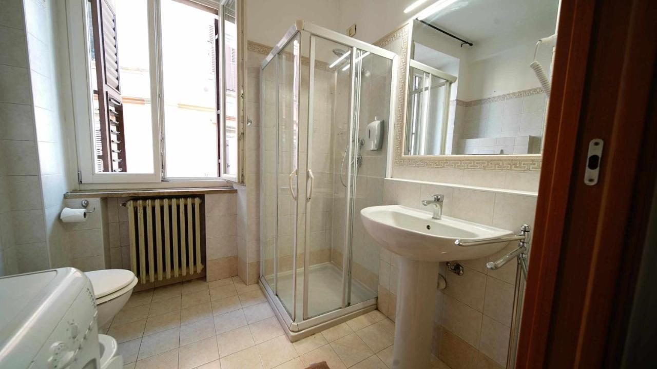 Destiny Home 2 Verona Piazza Isolo Εξωτερικό φωτογραφία